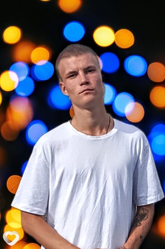 Кирилл, 23, Кургане — анкета №3026564