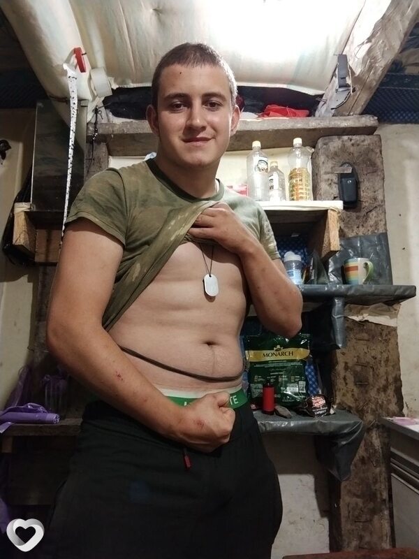 Кирилл, 24, Горловке — анкета №3027971