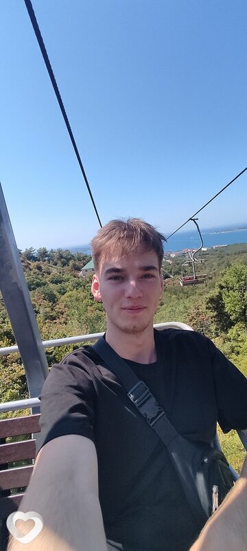 Стас, 19, Горках — анкета №3028683