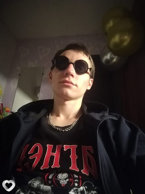 Иван, 21, Барнауле — анкета №3028961