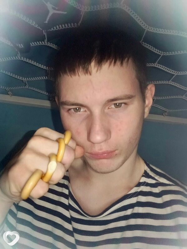 Александр, 19, Ростове-на-Дону — анкета №3030392