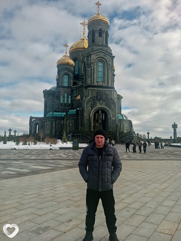 Иван, 35, Стаханове — анкета №3030052