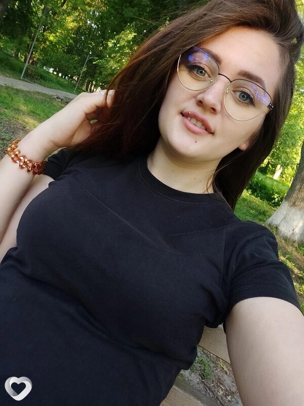 Таня, 28, Ростове-на-Дону — анкета №3030272