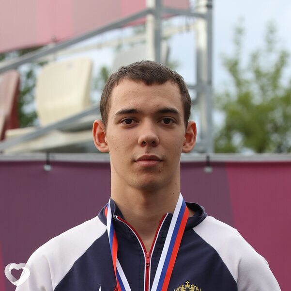 Vadim, 18, Каменске-Уральском — анкета №3031160