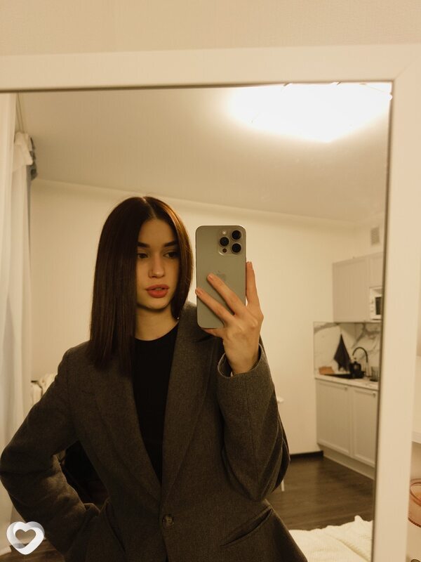 Полина, 19, Санкт-Петербурге — анкета №3030987