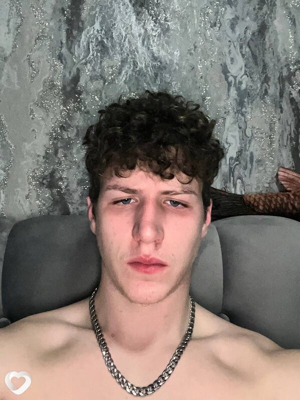 Денис, 19, Минске — анкета №3032882