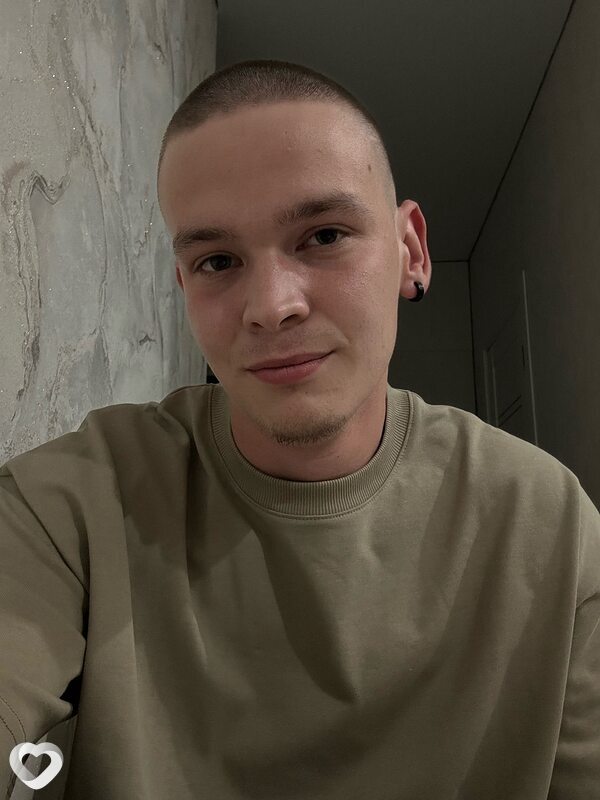 Артем, 23, Уфе — анкета №3032969