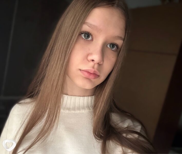 Викуся, 18, Ростове-на-Дону — анкета №3033285