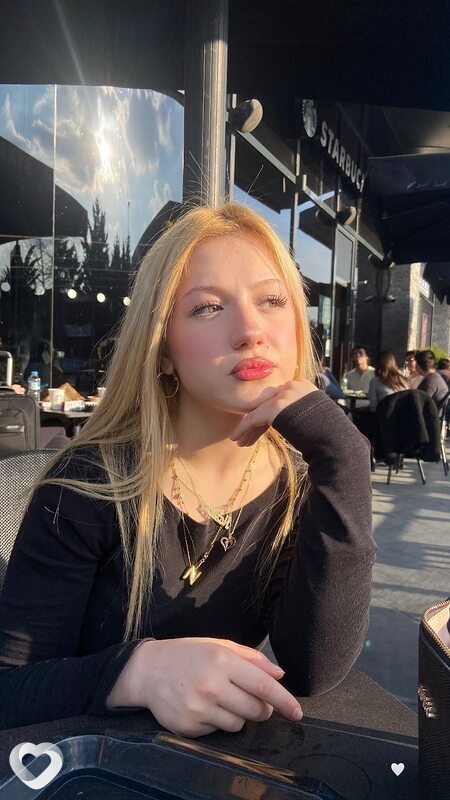 Вика, 19, Новополоцке — анкета №3033347