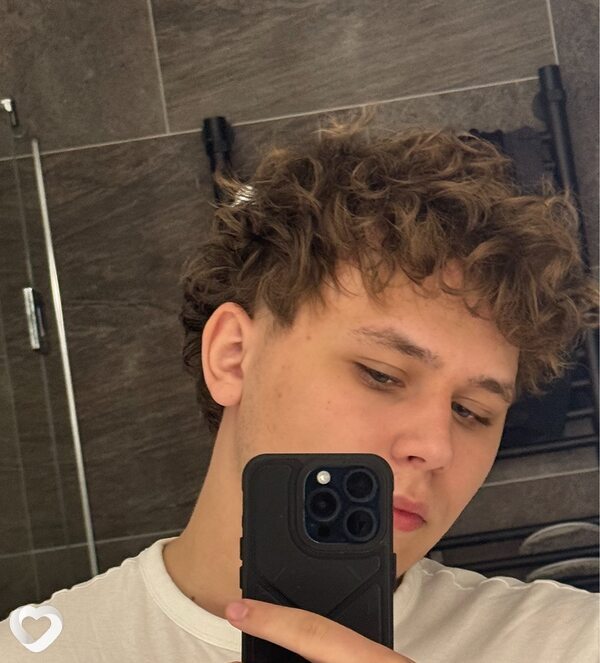 Yaroslav, 19, Минске — анкета №3033741
