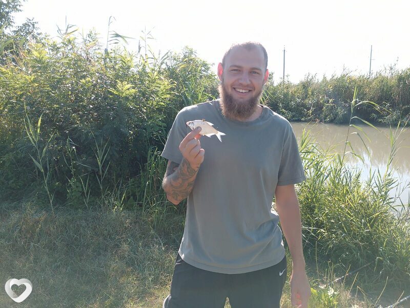 Евгений, 25, Крымске — анкета №3033831