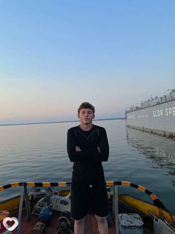 Михаил, 19, Казани — анкета №3035811