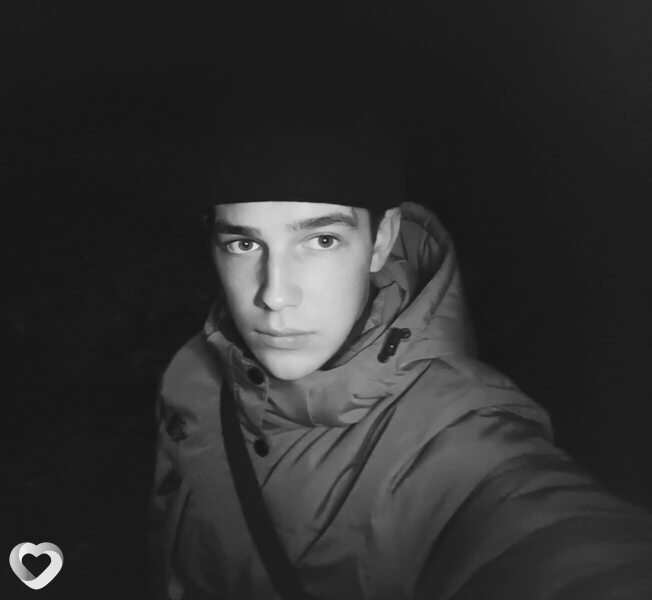 Александр, 19, Быхове — анкета №3036835