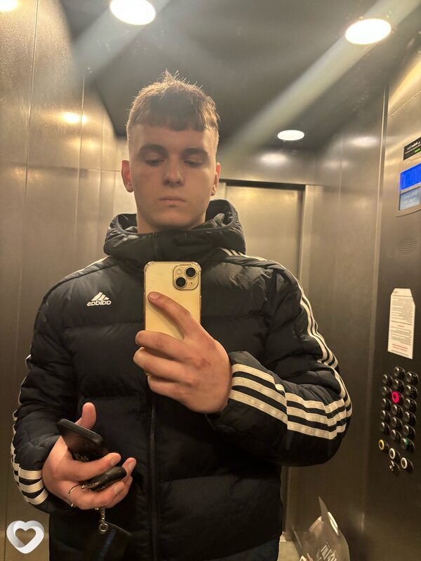 Витя, 22, Санкт-Петербурге — анкета №3037013