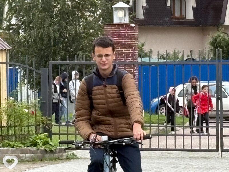 Артем, 24, Калининграде — анкета №3037762