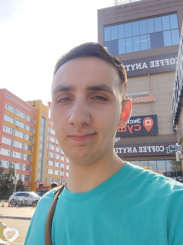 Александр, 23, Омске — анкета №3037659