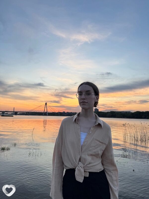 Александра, 21, Череповце — анкета №3037944