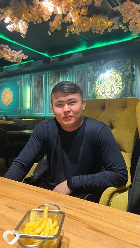 Нур, 23, Степногорске — анкета №3037987