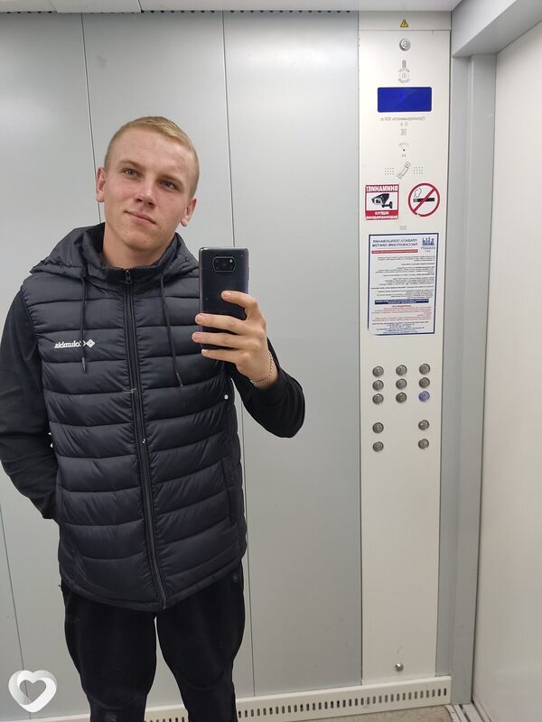 Матвей, 21, Славянске-на-Кубани — анкета №3038573