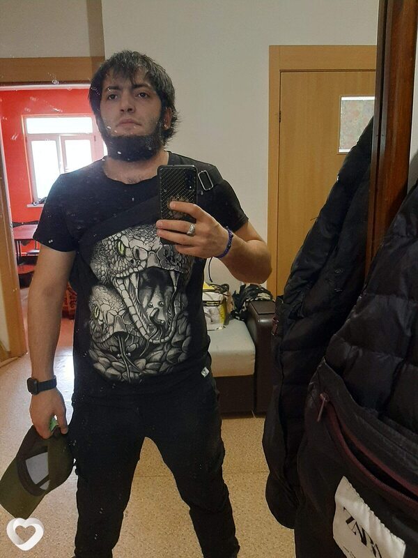 Виктор, 27, Адлер — анкета №3038789