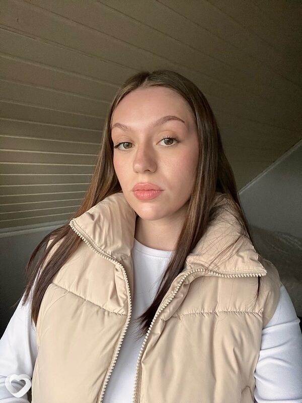 Ульяна, 21, Уссурийске — анкета №3039005