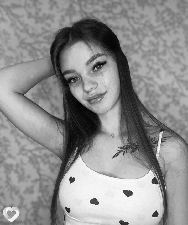 Кристина, 29, Макеевке — анкета №3039352
