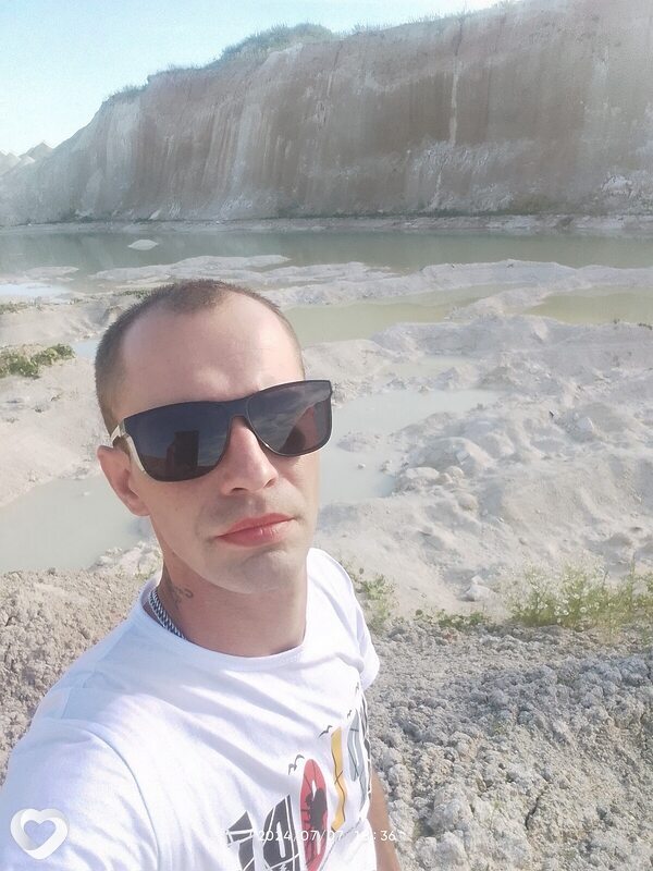 Артём, 33, Новозыбкове — анкета №3039618