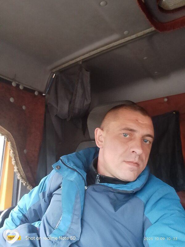 Виктор, 35, Ливнах — анкета №3039484