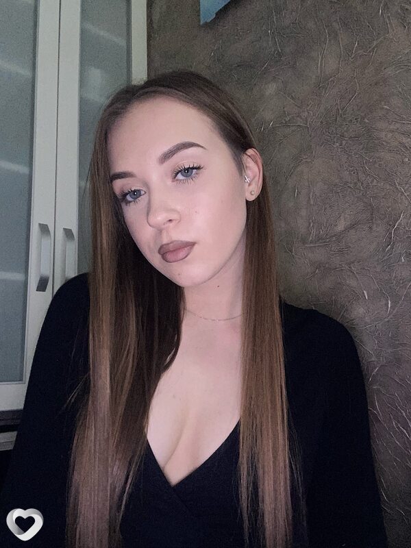 Карина, 18, Минске — анкета №3041280