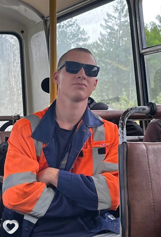 Артём, 20, Иркутске — анкета №3041285