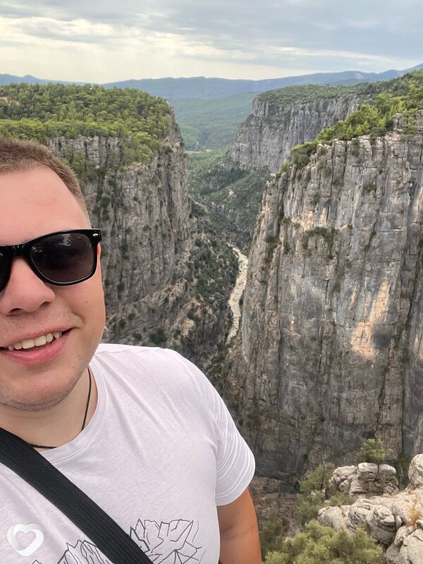 Константин, 27, Макеевке — анкета №3041357