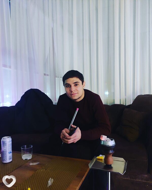 Илья, 24, Горловке — анкета №3041666
