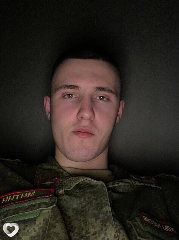 Виктор, 22, Екатеринбурге — анкета №3041683