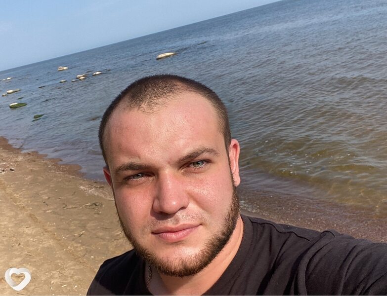 Артем, 32, Пскове — анкета №3042154