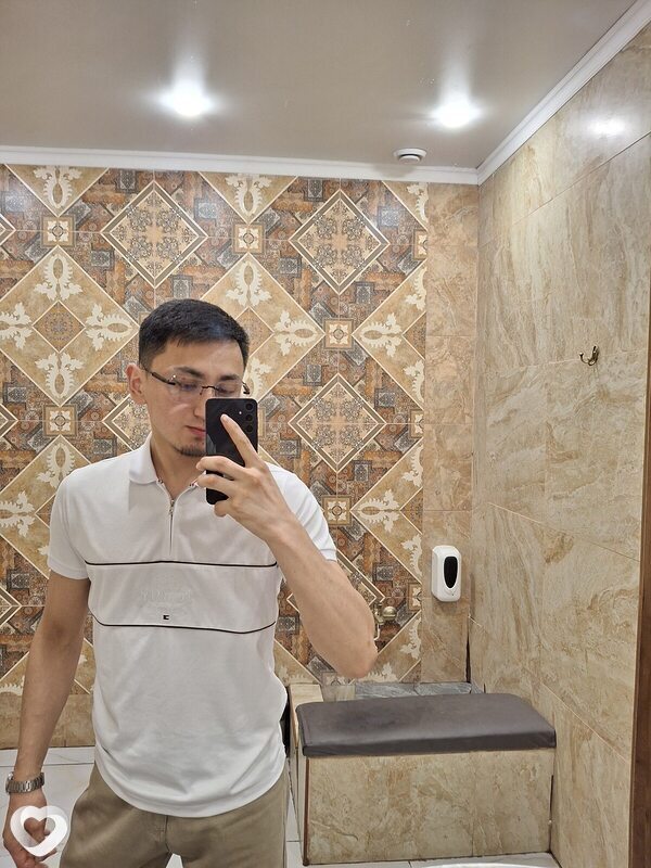 Адилет, 22, Бишкек — анкета №3042538