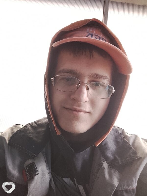 Дмитрий, 22, Гатчине — анкета №3043053