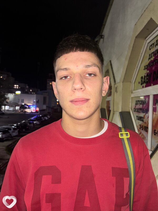 Сергей, 21, Гродно — анкета №3042708