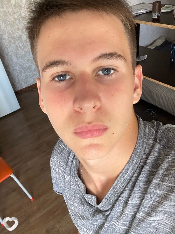 Валерий, 19, Оренбурге — анкета №3043202