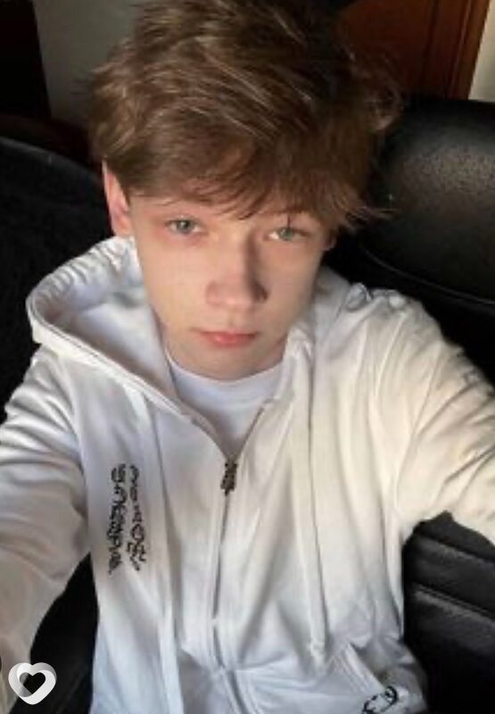 Матвей, 18, Москве — анкета №3042967
