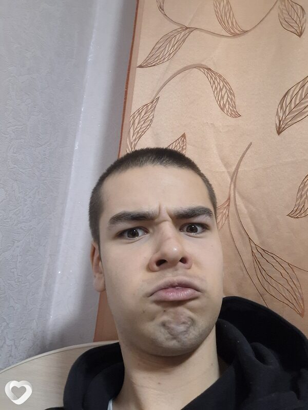 Дмитрий, 18, Приозерске — анкета №3043641
