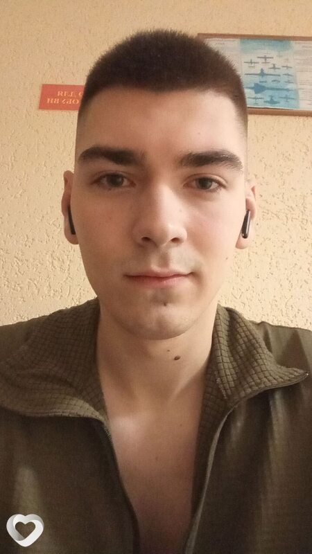 Александр, 21, Санкт-Петербурге — анкета №3044115