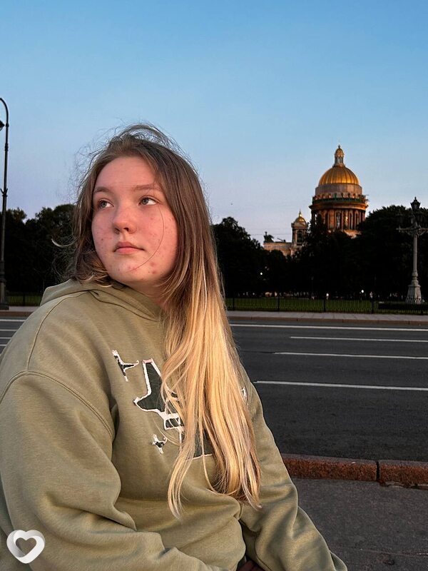 Лиза, 19, Санкт-Петербурге — анкета №3044416