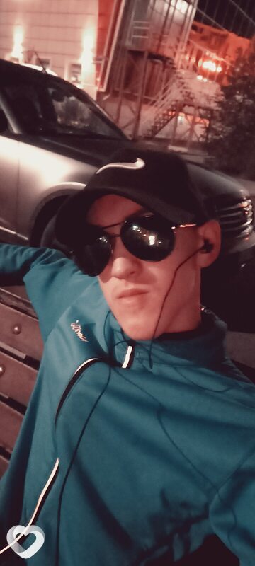 Дмитрий, 18, Магадане — анкета №3044569