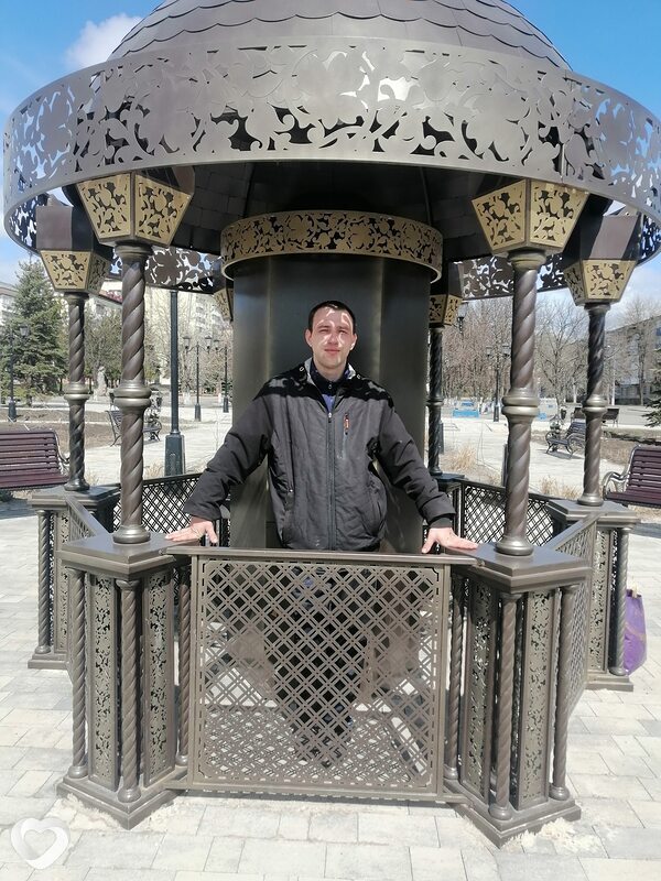 Дмитрий, 29, Ровеньках — анкета №3044440