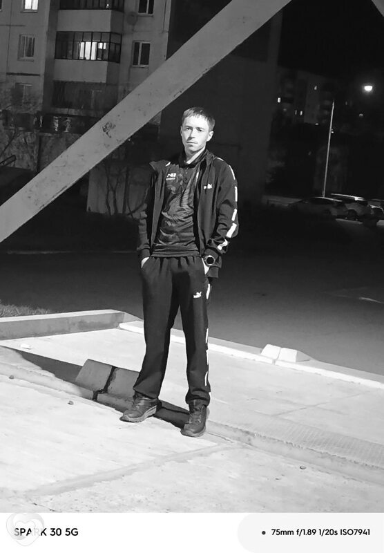 Данил, 22, Свободном — анкета №3045430