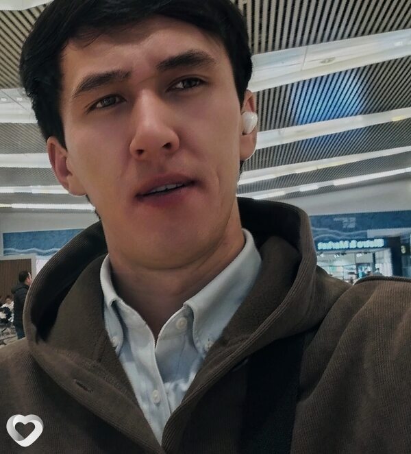 Михаил, 24, Красноярске — анкета №3046430