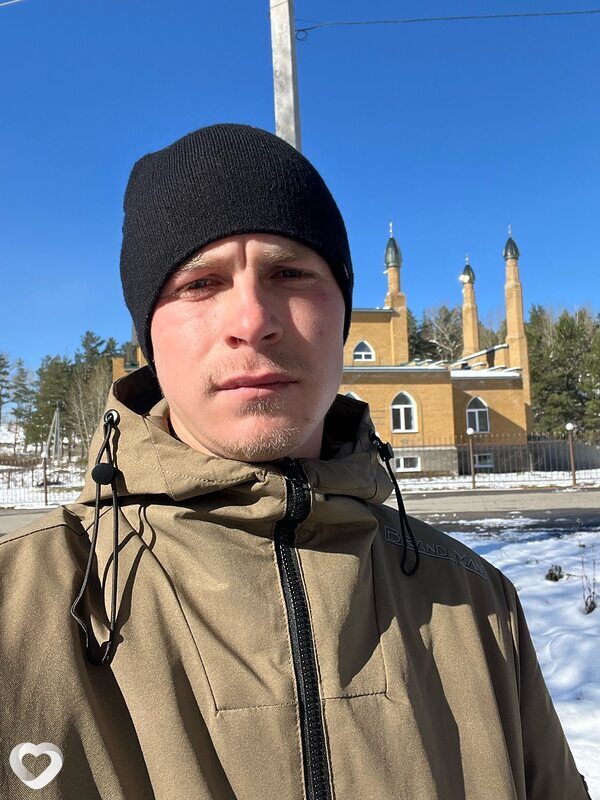Алексей, 23, Риддер — анкета №3045502