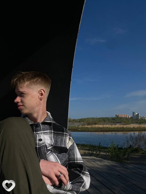 Александр, 19, Иркутске — анкета №3045718