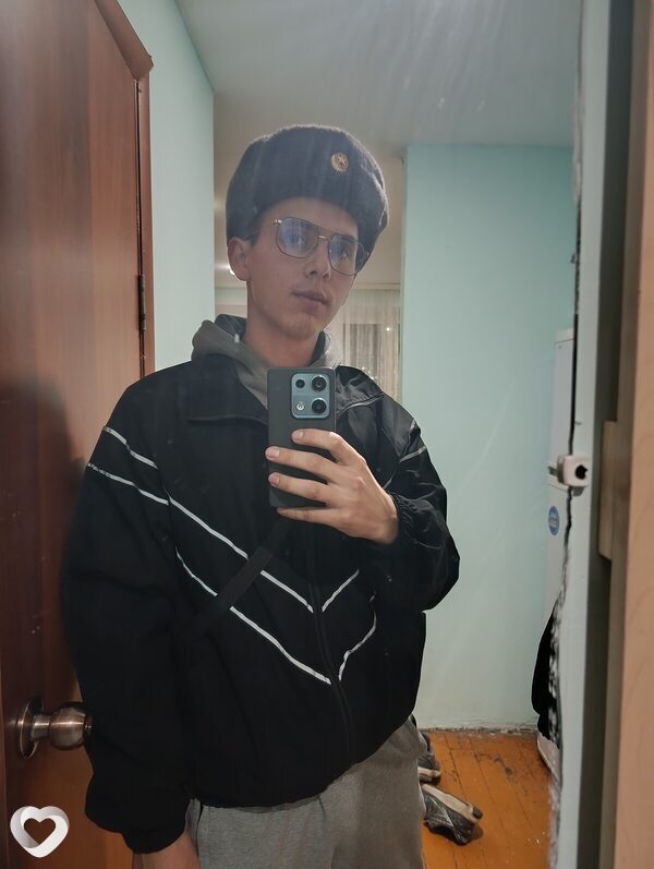 Артур, 21, Набережных Челнах — анкета №3046192