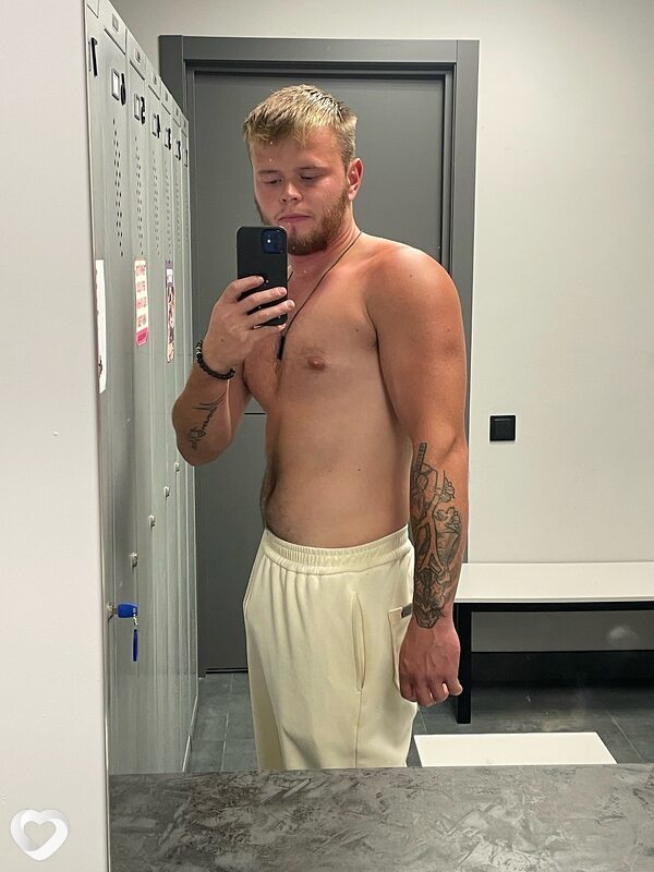 Евгений, 25, Новосибирске — анкета №3046974